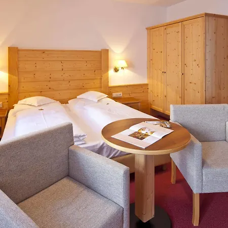 Falken Hotel 3*